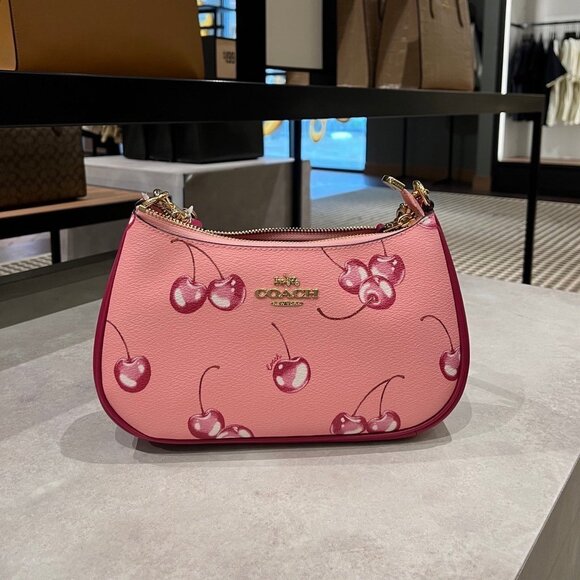 Coach Pink Cherry Print Shoulder Bag Fashion❤️🎉🎉🎉🎉 - Picture 5 of 7